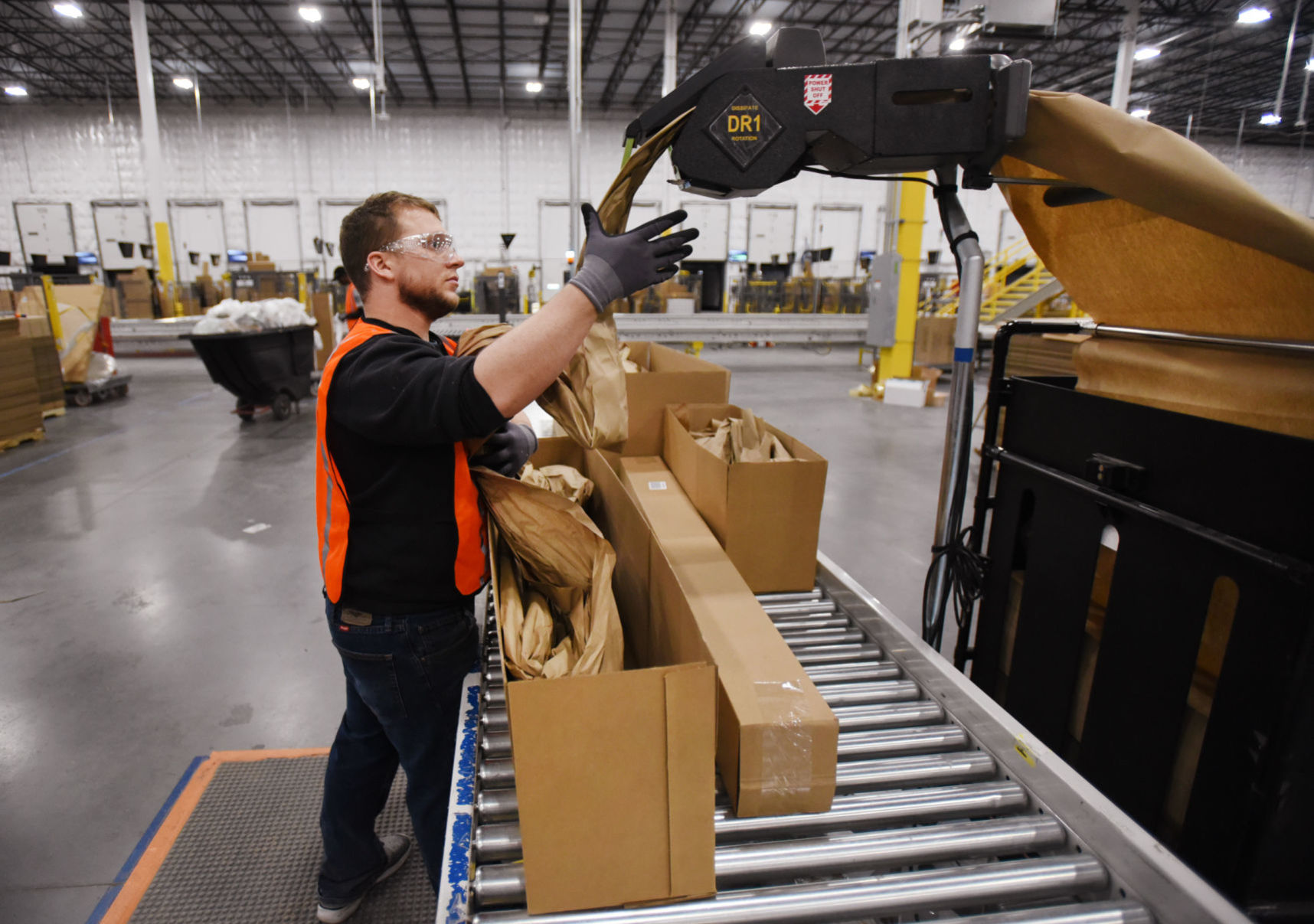 Amazon Fulfillment Center 21